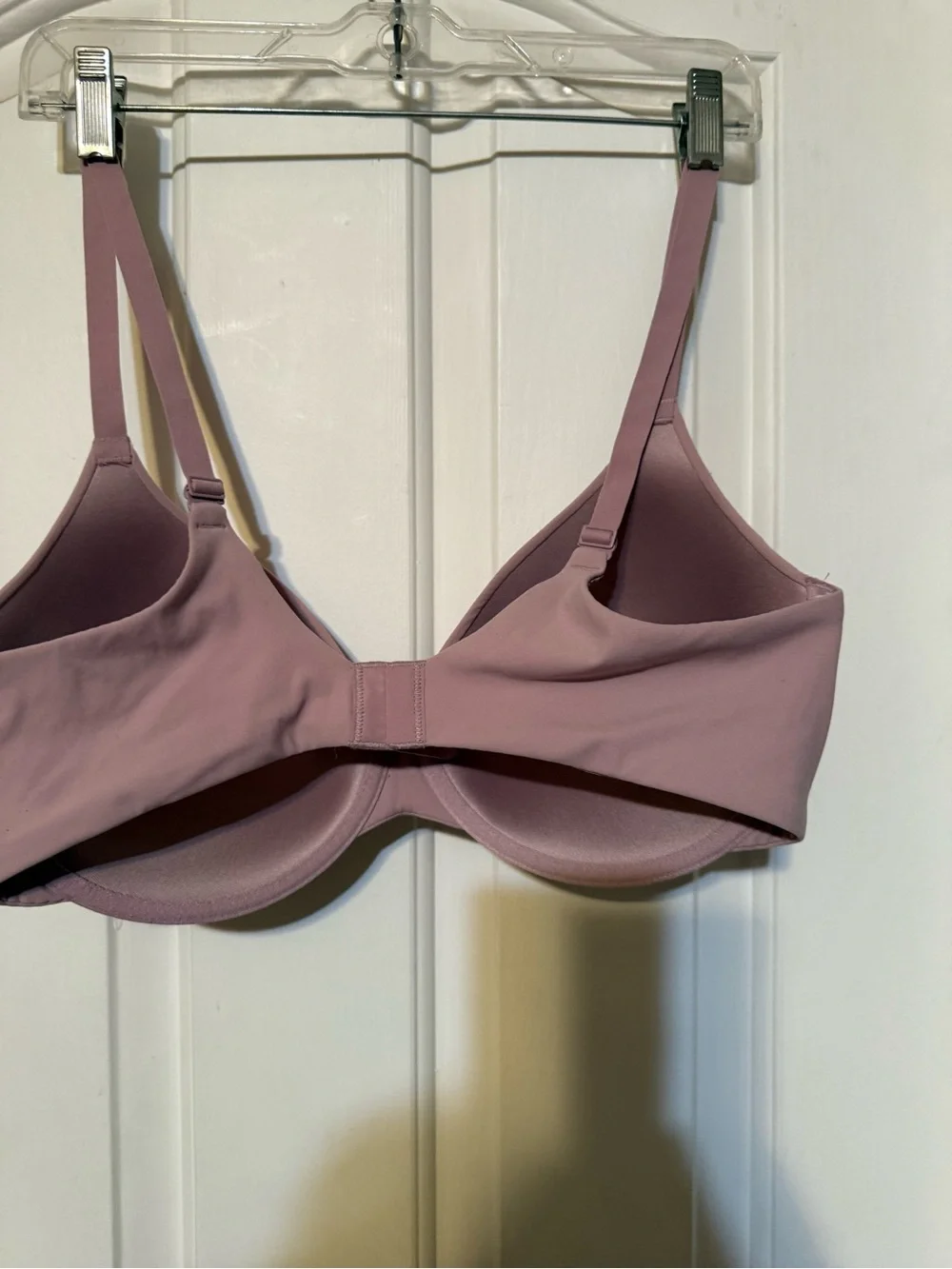 SKIMS Light Mauve Smooth T-Shirt Bra - Picture 3 of 6